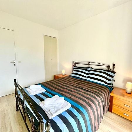 ロワイヤンCharmant Rez De Jardin - 900M Plage De Pontaillacアパートメント エクステリア 写真