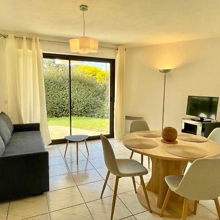 ロワイヤンCharmant Rez De Jardin - 900M Plage De Pontaillacアパートメント エクステリア 写真