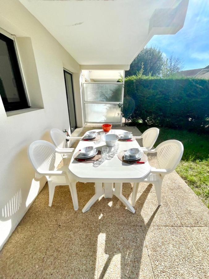 ロワイヤンCharmant Rez De Jardin - 900M Plage De Pontaillacアパートメント エクステリア 写真